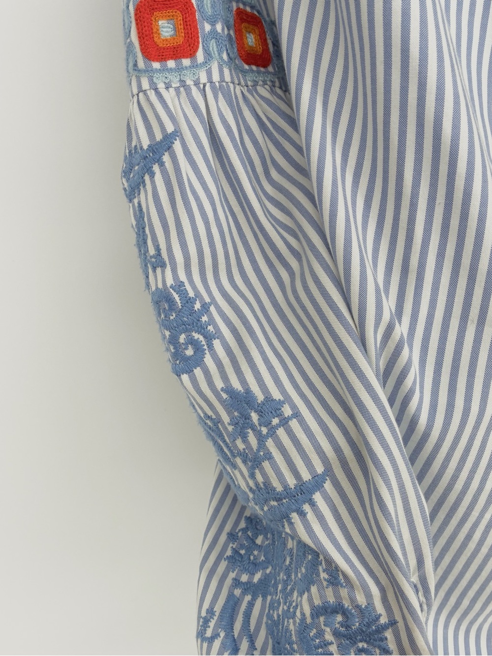Tory Burch Blue White Striped Embroidered Tassel Peasant Blouse Tunic Size 2 - Picture 9 of 10